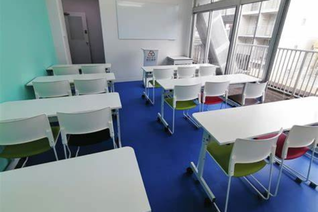 みんなの貸会議室 那覇泉崎店